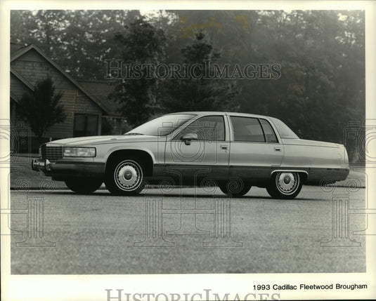 1993 Press Photo 1993 Model Year Cadillac Fleetwood Brougham - mja57752-Historic Images