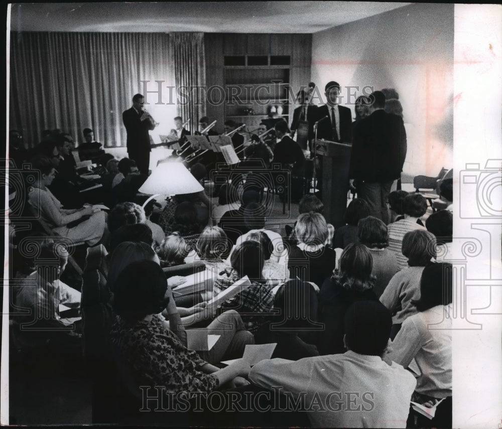 1965 Press Photo Carroll College Worship Service with Jazz Music - mja57770-Historic Images