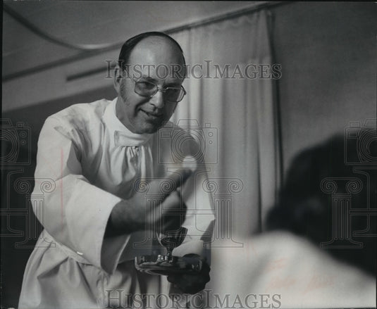 1975 Press Photo Donald A. Borkowski, PR Director, St. Joseph's Hospital-Historic Images