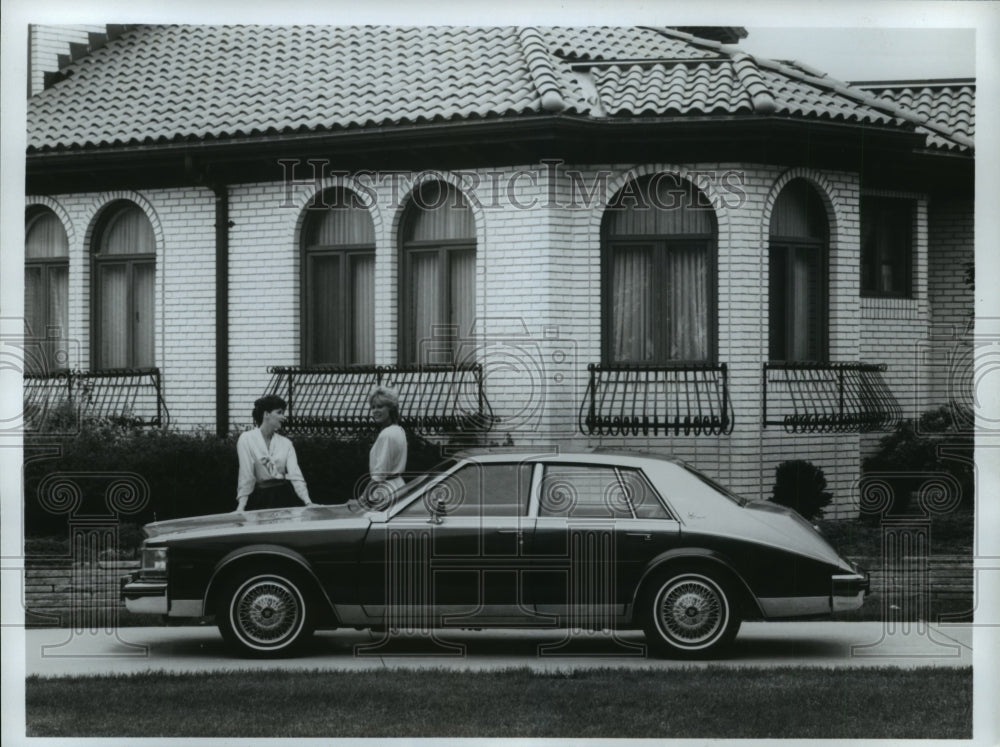 1984 Press Photo 1985 Model Year Cadillac Seville Elegante - mja57829-Historic Images