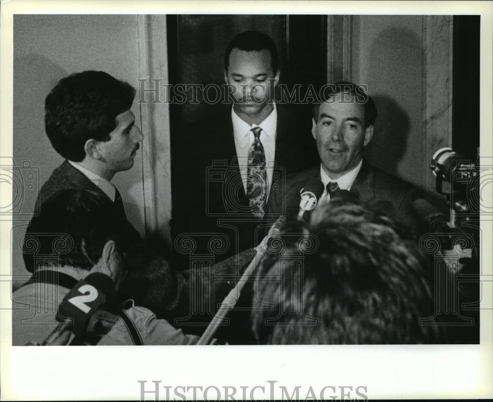 1987 Press Photo Trial of Green Bay Packers Football Player Mossy Cade - Historic Images