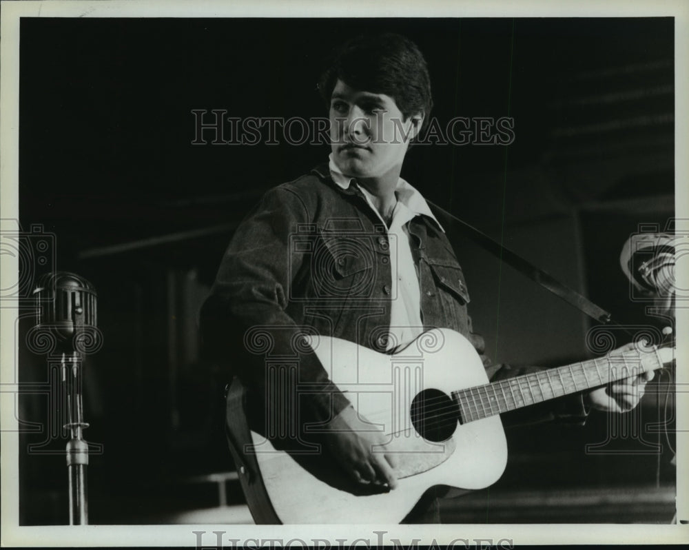 1983 Press Photo Tom Byrd Stars as Boon Sawyer in Television Series "Boon"-Historic Images