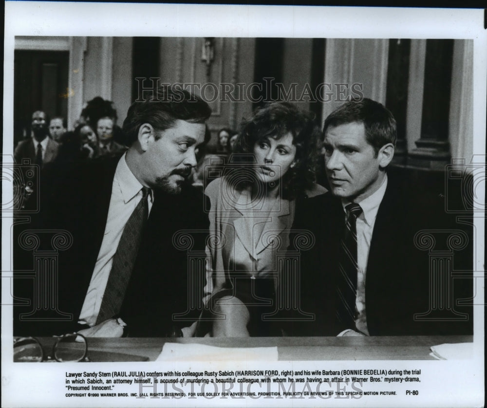 1990 Press Photo Raul Julia, Bonnie Bedelia &amp; Harrison Ford &quot;Presumed Innocent&quot;-Historic Images