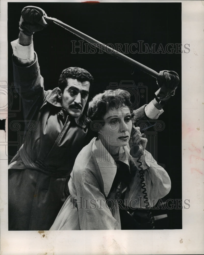 1949 Press Photo Albert Ackel & Judith Evelyn in "Dial 'M' for Murder" Wisconsin- Historic Images