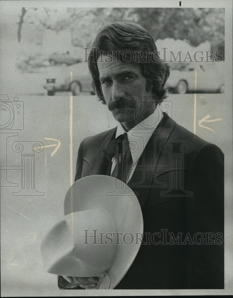 1977 Press Photo Sam Elliots Stars in &quot;Aspen&quot; - mja58601-Historic Images