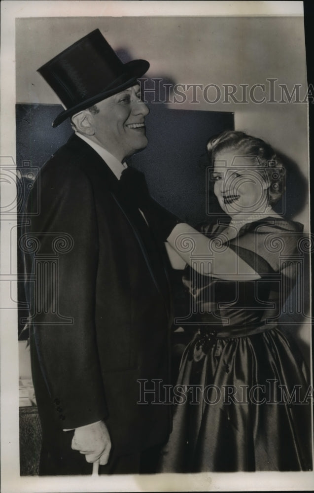 1952 Blossom Seeley Adjusting Husband Benny Fields' Tie  - Historic Images