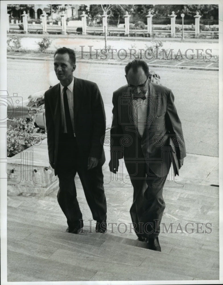 1963 Press Photo Donald Reid Cabral and Jose A. Bonilla at National Palace-Historic Images