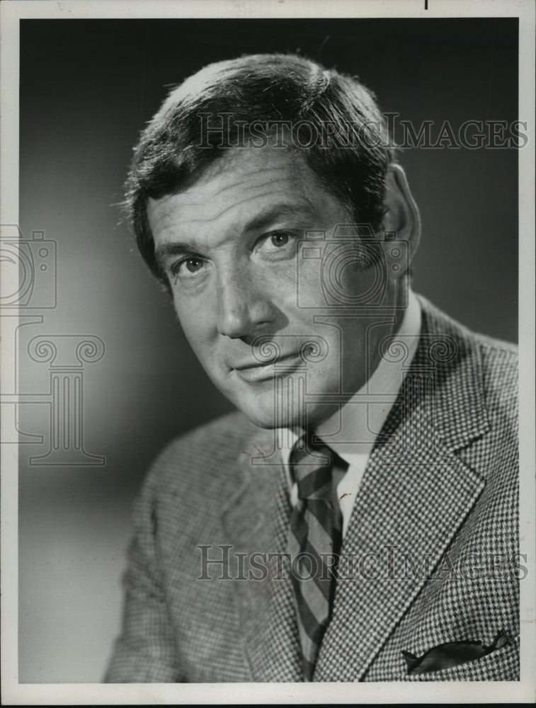 Gene Barry The Actor 60 Photos - Moonagedaydream.film