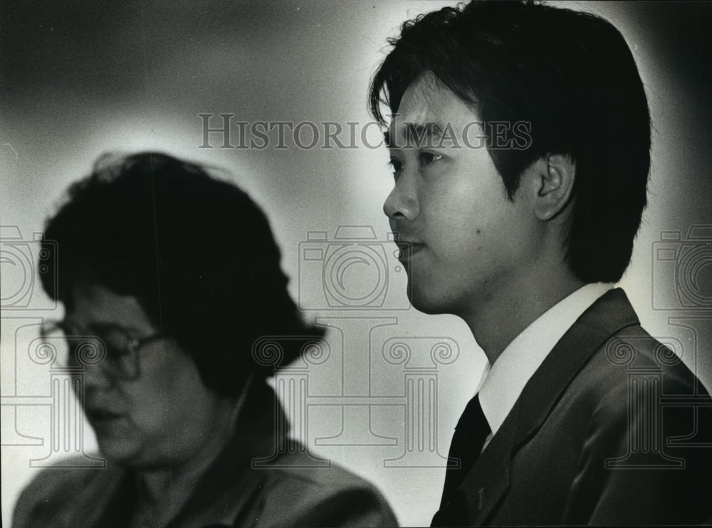 1989 Press Photo Pastor Benjamin Chan at memorial for Tiananmen Square victims - Historic Images