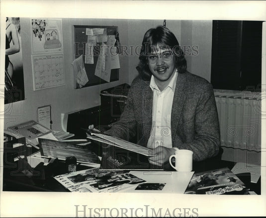 1986 Press Photo Dana Brown WQPM Music Director Milwaukee, Wisconsin - mja61145-Historic Images