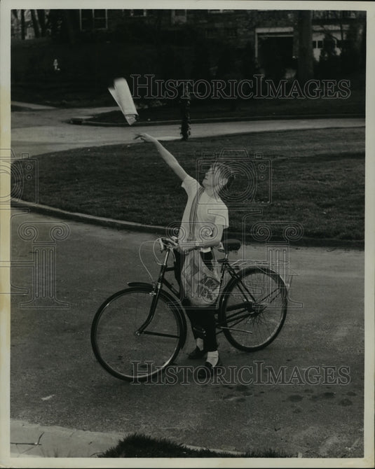 1965 Art Buchward and wife and family  - Historic Images