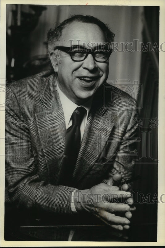 1970 Art Buchwald, author of "Buchwald Stops here"  - Historic Images