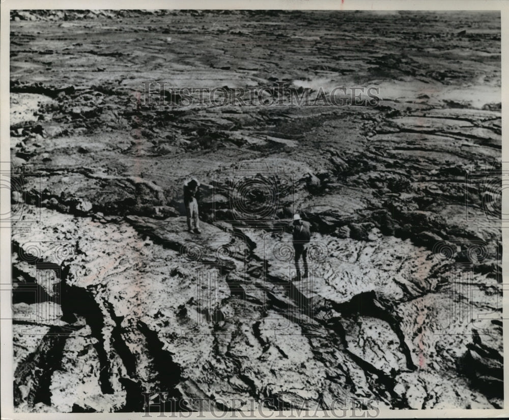 1959 Press Photo 100 acre Lava Crust Left By Kilauea Iki Volcano in Hawaii- Historic Images