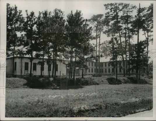 1935 Federal camp for war veterans near Charleston, South Carolina - Historic Images
