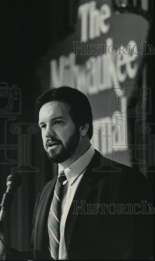1985 Press Photo Larry McCarren, former Green Bay Packer player, Wisconsin-Historic Images