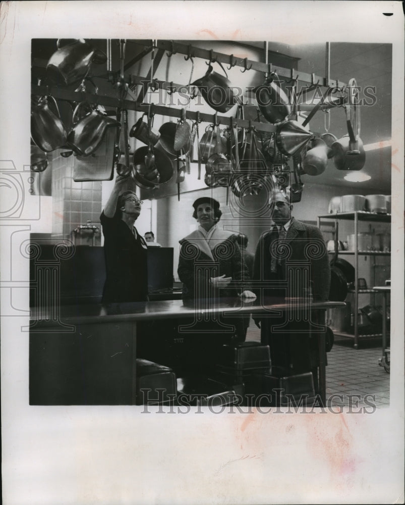 1957 Press Photo Couple in Student Union at Carroll College Open House - Historic Images