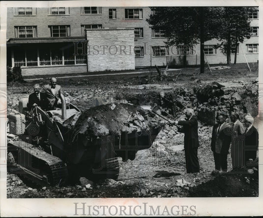 1963 Press Photo Dorm groundbreaking ceremonies, Carroll College, Wisconsin-Historic Images
