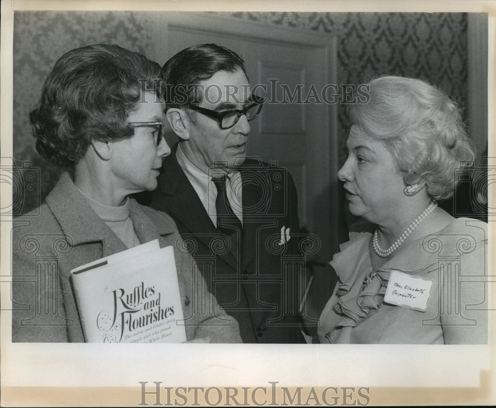 1970 Press Photo Mr. and Mrs. James S. Robb and Mrs. Liz Carpenter - mja64549 - Historic Images