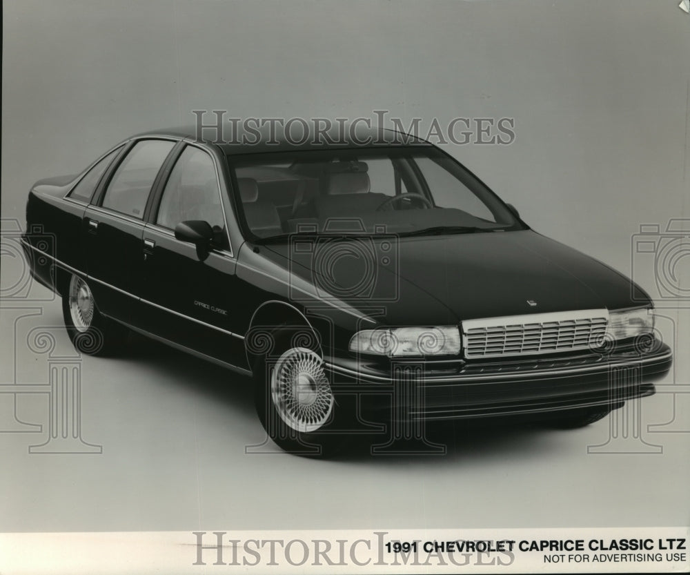 1991 Press Photo The 1991 Chevrolet Caprice Classic LTZ Automobile - mja64917-Historic Images