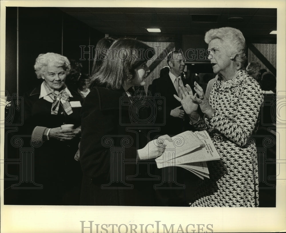 1980 Press Photo Mrs. George Barbara Bush, wife of Republican candidate-Historic Images