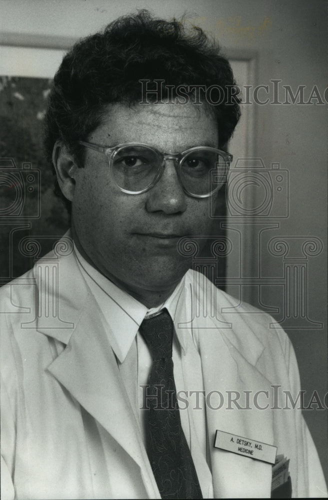 1990 Press Photo Doctor Allan Detsky, Toronto General Hospital - mja65834 - Historic Images