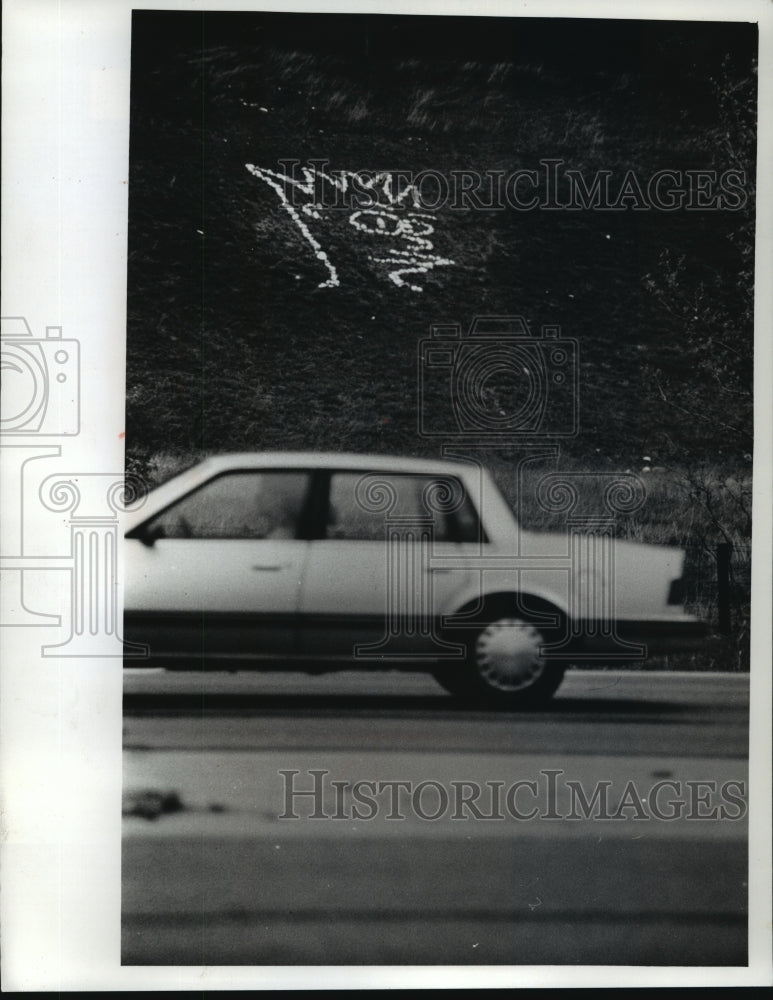 1990 Press Photo Image of Bart Simpson on I-94, MIlwaukee - mja65857- Historic Images