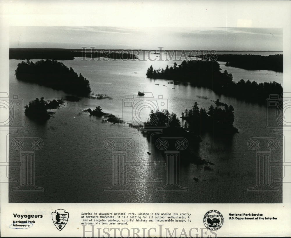 1979 Press Photo Sunrise in Voyageurs National Park Northern Minnesota - Historic Images