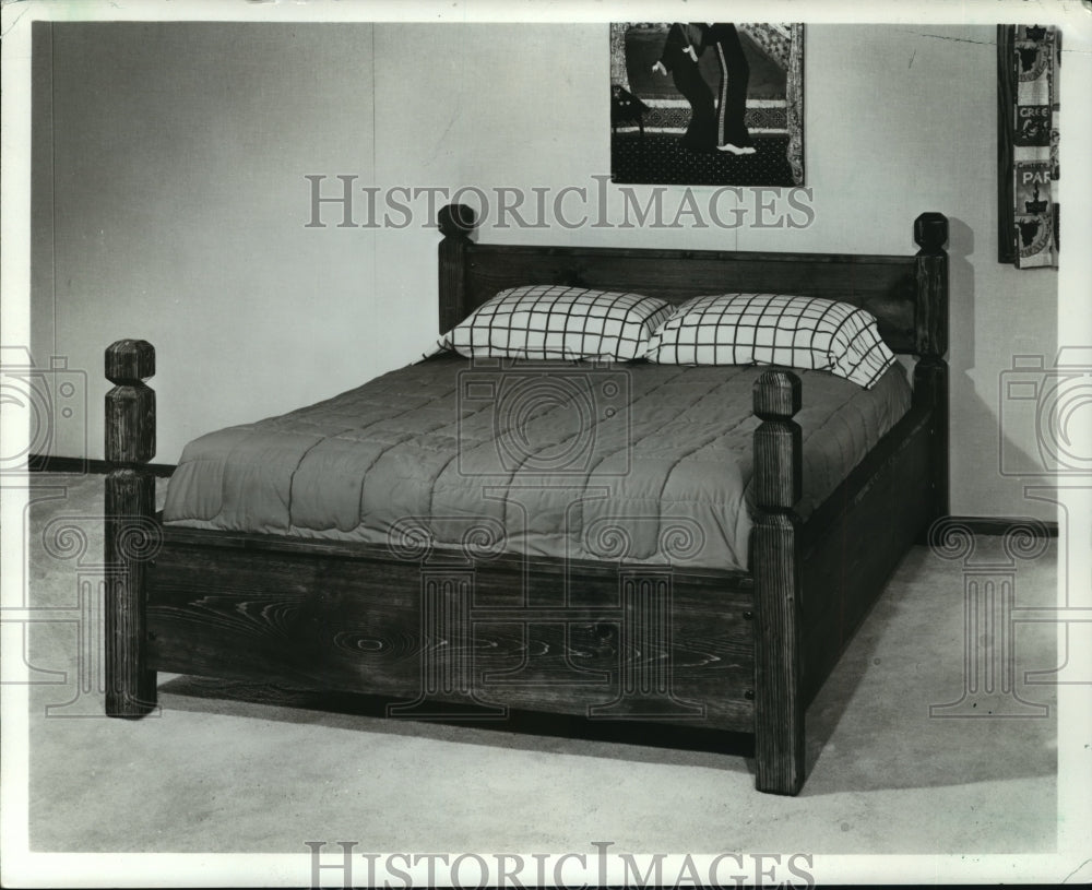 1984 Press Photo Bed Frame That is Very Customizable - mja66530 - Historic Images