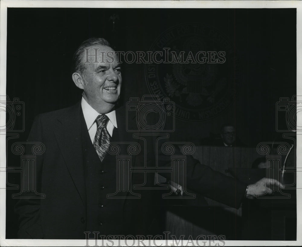 1977 Press Photo William Brown- US Marshall for Milwaukee - Historic Images