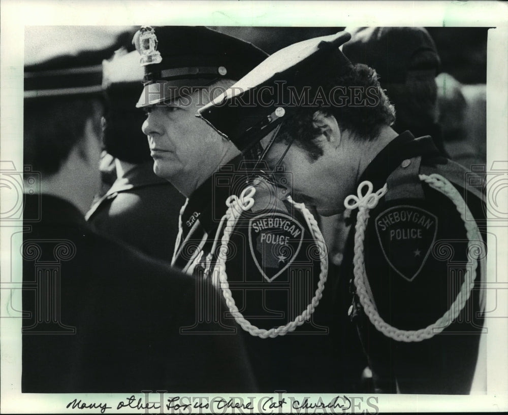 1985 Funeral of Milwaukee Police Officer Leonard Lesnieski.-Historic Images