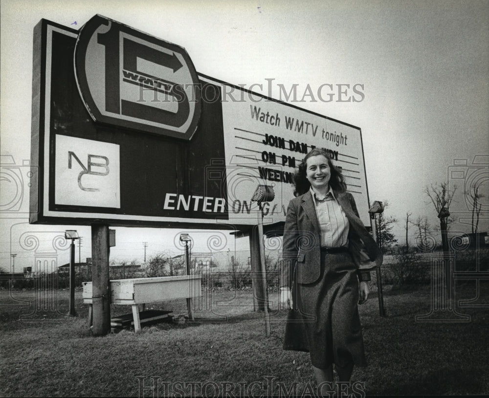 1982 Press Photo Laurie Leonard, WMTV, Madison - mja66670 - Historic Images