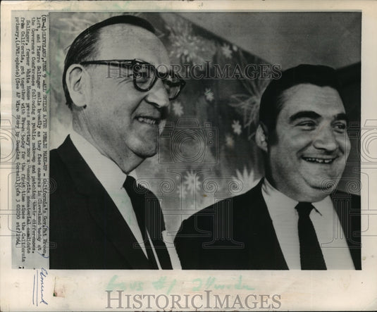 1964 Press Photo Pat Brown and Pierre Salinger in Cleveland patch up differences- Historic Images