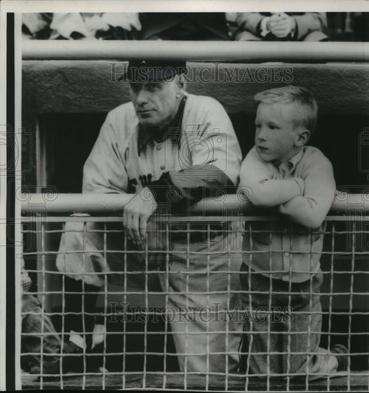 1954 Press Photo Leo Durocher, New York manager, and his son, Chris - mja67043-Historic Images