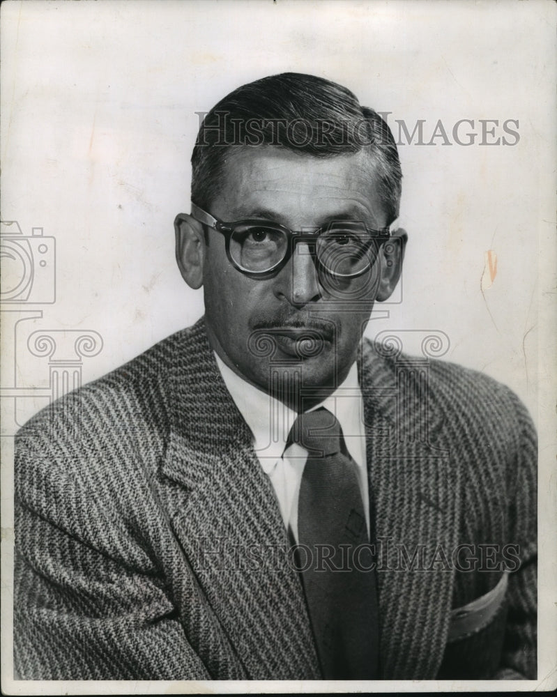 1956 Press Photo Milwaukee Journal Sentinel Employee Bill Letivin - mja67048-Historic Images