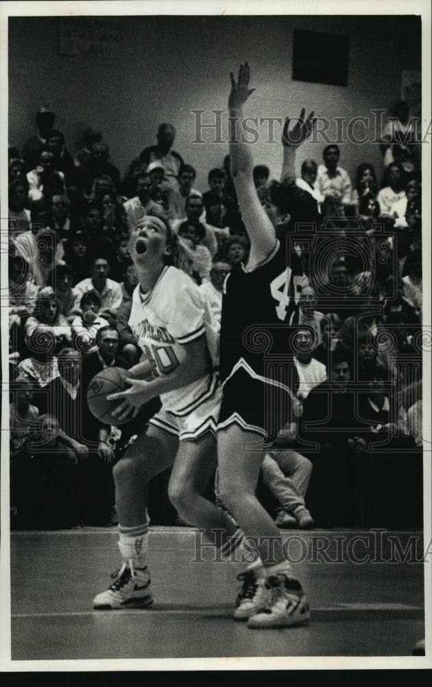 1990 Press Photo Basketball-Arrowhead Forward Jenny Leichtfuss - mja67634 - Historic Images