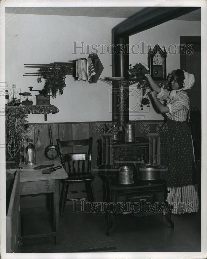 1962 Press Photo Pioneer Museum in Upper Canada Village near Morrisburg, Ontario-Historic Images