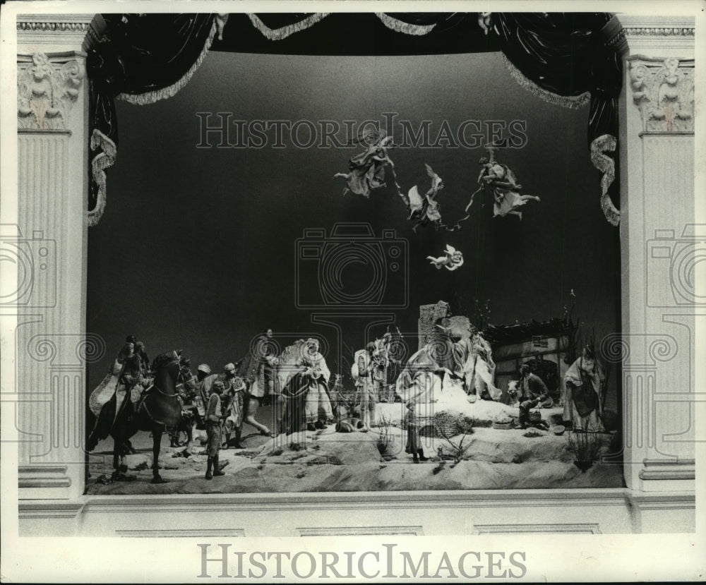 1968 Press Photo Christmas-Nativity Tableau at White House - mja68390 - Historic Images