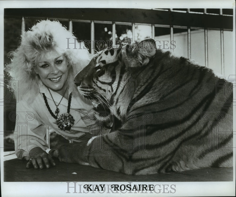 1987 Press Photo Kay Rosier Tiger from Wild Animal Act - mja69521 - Historic Images