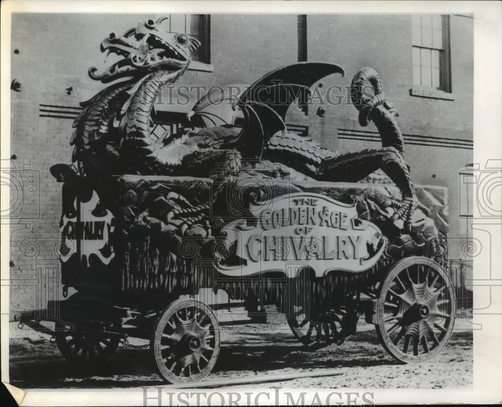 1968 Press Photo Chivalry wagon on display in Milwaukee for Old Milwaukee Days-Historic Images