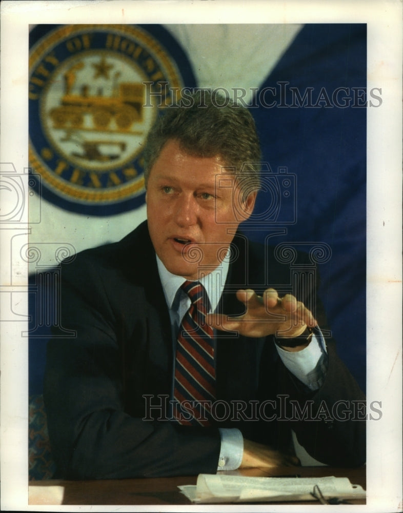 1992 Press Photo Presidential Democratic Candidate Bill Clinton Leads the Polls - Historic Images