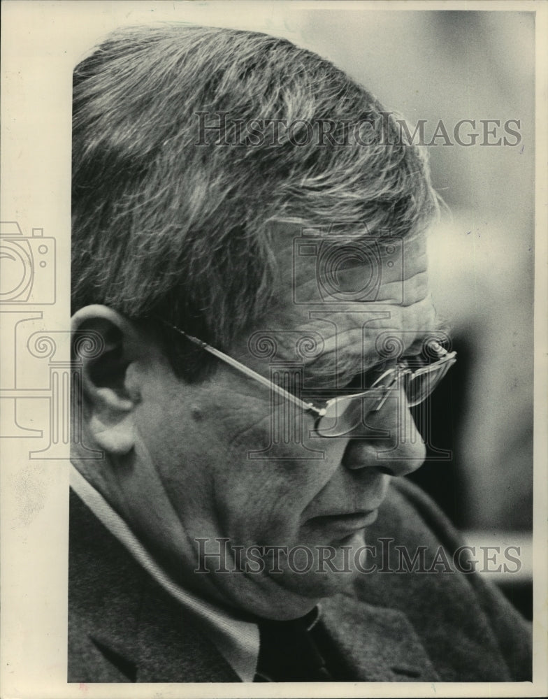 1985 Press Photo William Coffey, Milwaukee Attorney - mja69969-Historic Images