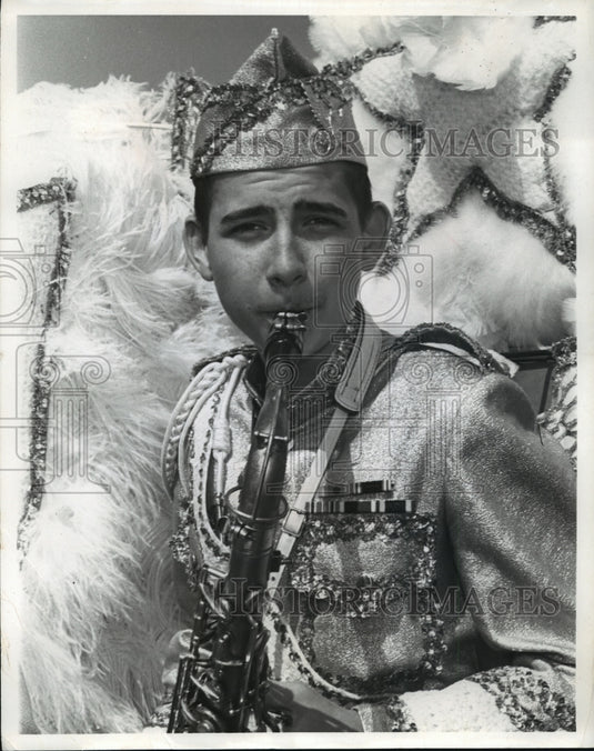 1965 Press Photo Performer in Circus Parade Milwaukee - mja70228-Historic Images