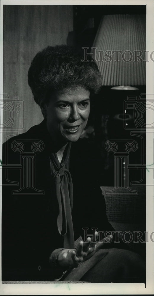 1988 Press Photo United Methodist Bishop Sharon Brown Christopher Reflects - Historic Images