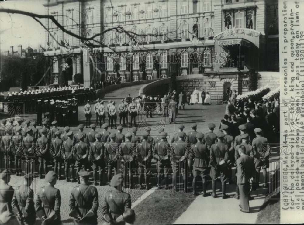 1939 Press Photo Open Air Mass, Quebec Parliament Building - mja70650- Historic Images