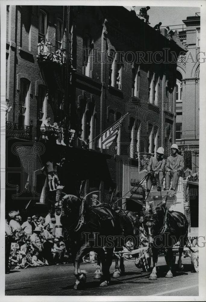 1966 1964 Circus Parade in Milwaukee-Historic Images