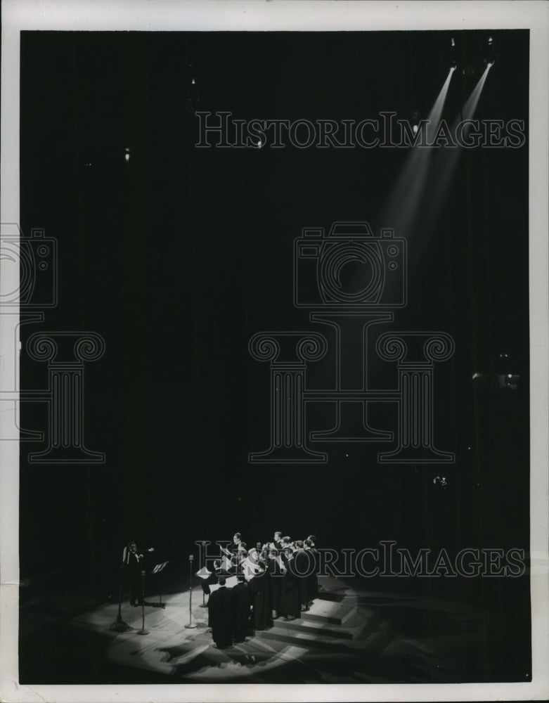 1952 Press Photo Hebrew Union Cantofs Ensemble Singing Chorals in New York - Historic Images