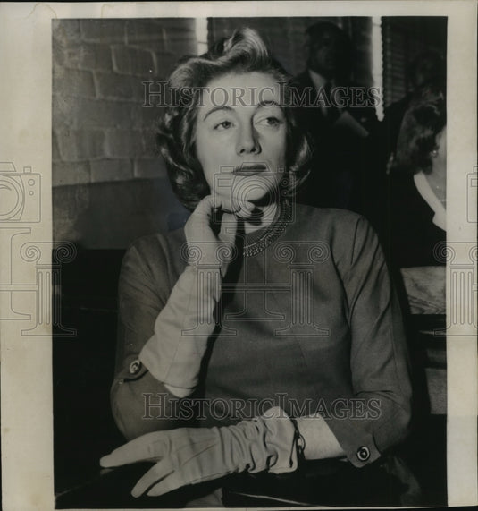 1956 Press Photo Sarah Churchill in Court - mja71618 - Historic Images