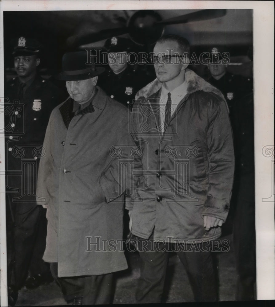 1963 Press Photo Father Water Ciskek, Marvin Makinen Arrived in New York-Historic Images