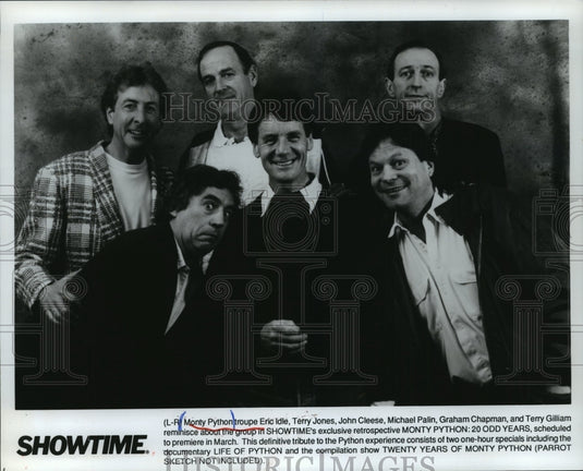 1991 Press Photo Troupe Members of Monty Python: 20 Odd Years sketch compilation - Historic Images