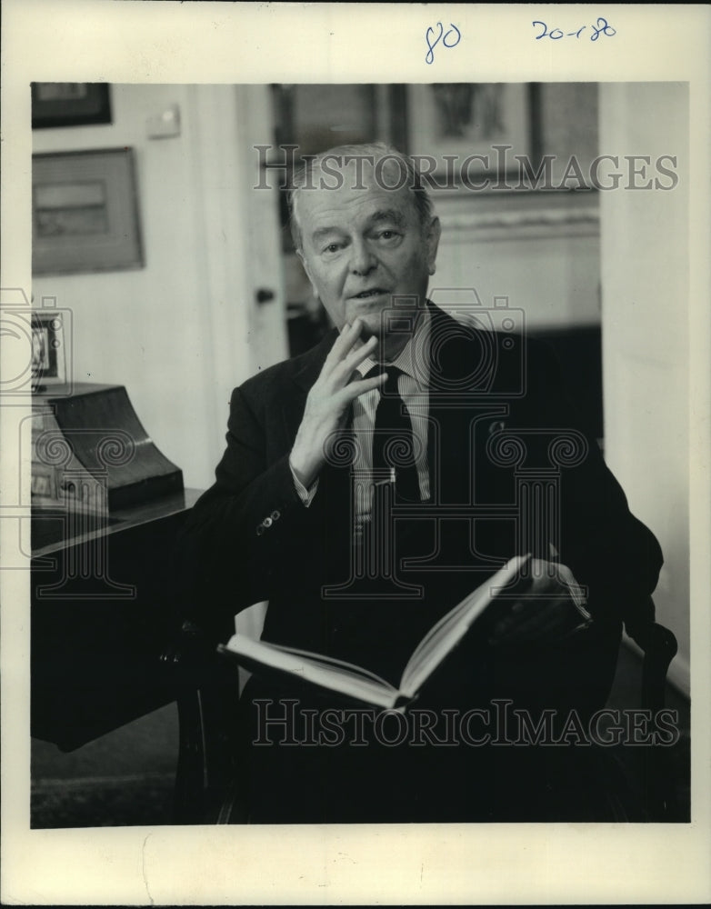 1975 Press Photo Lord Kenneth Clark Unveils Gallery of Art - mja75797 - Historic Images
